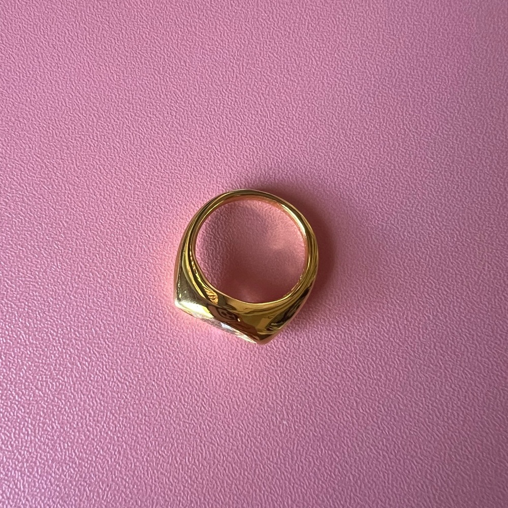 18K Gold Plated Minimalist Vintage Style Women's Ring - Picture 9 of 10